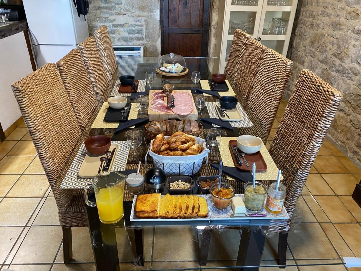 Chambres Et Table D'Hotes Le Cedre Aveyron Sainte-Croix  Eksteriør billede